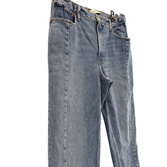 Abercrombie & Fitch 90's Straight Ultra High Rise Jeans; Size 14R - Picture 3 of 6